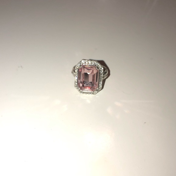 Ring - Picture 2 of 3